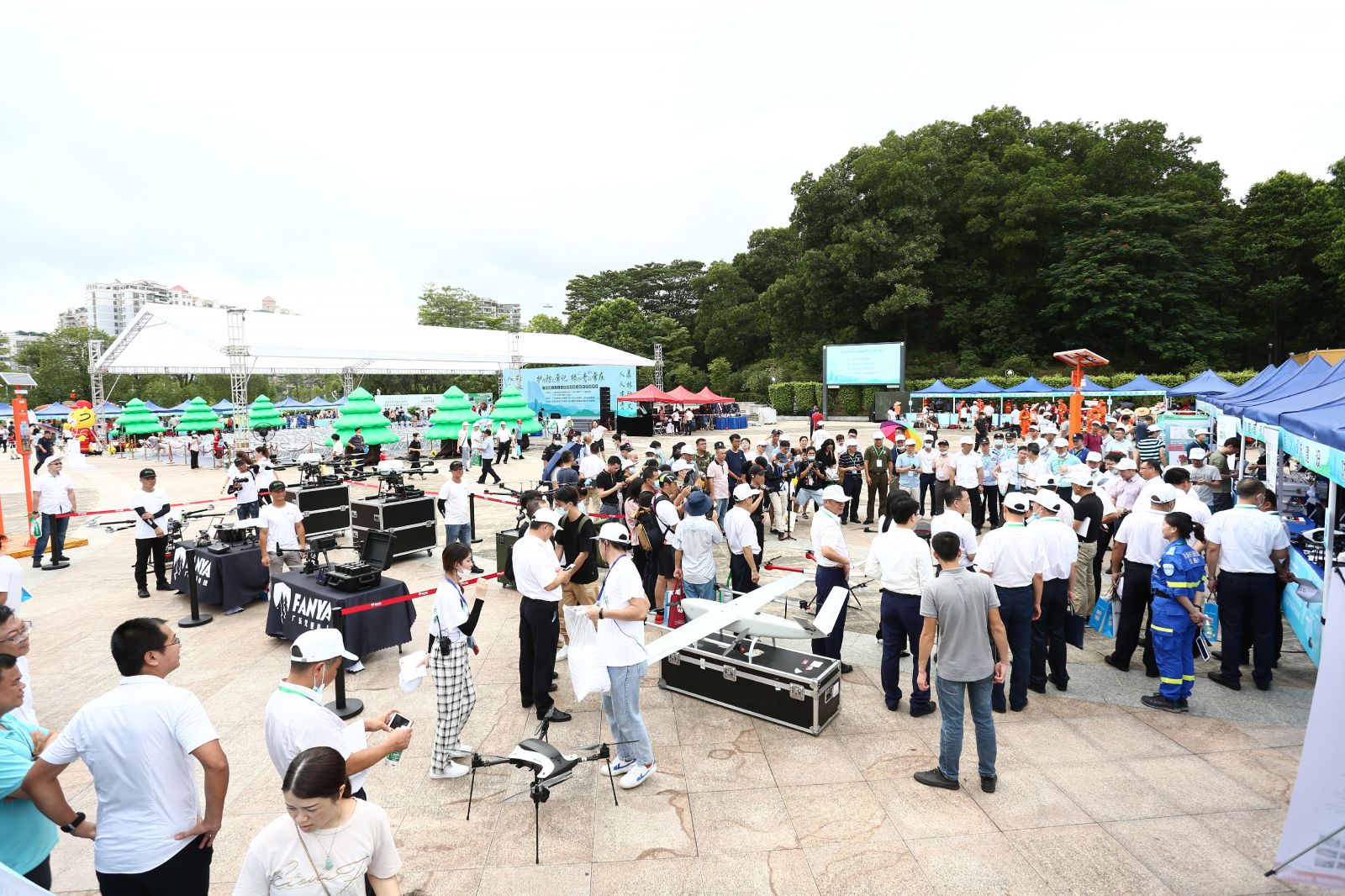 ΰ���������� - �ۺ���������ƽ̨|������������ͬ��